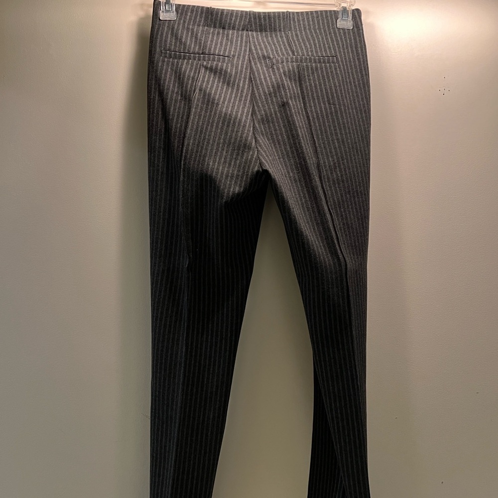 Women’s Gray Pinstripe Stretchy Pants